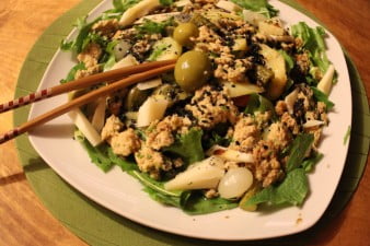 ensalada con pulpa de leche de almendras