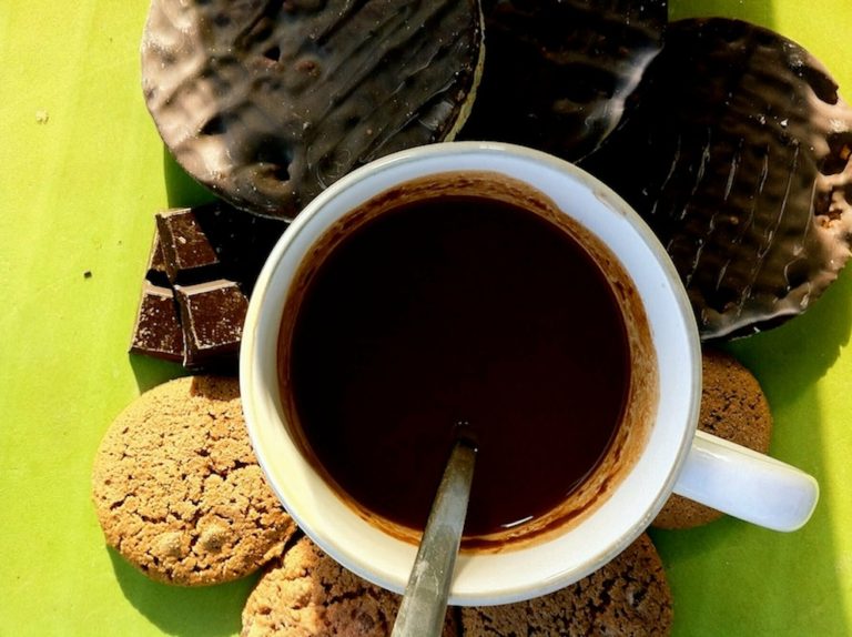 como hacer chocolate espeso con leches vegetales
