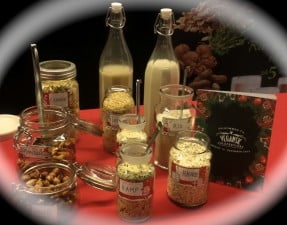 como hacer leches vegetales de arroz, almendra y especias.
